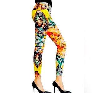 HUDSON NEW NICO MID RISE SNAKE SKIN PRINT JEANS.
